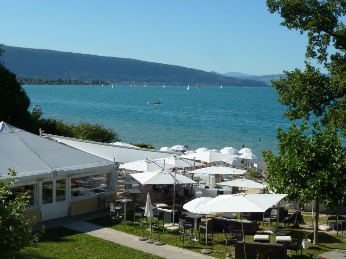 La Baie Des Voiles ,vue D'annecy ,plage Privee